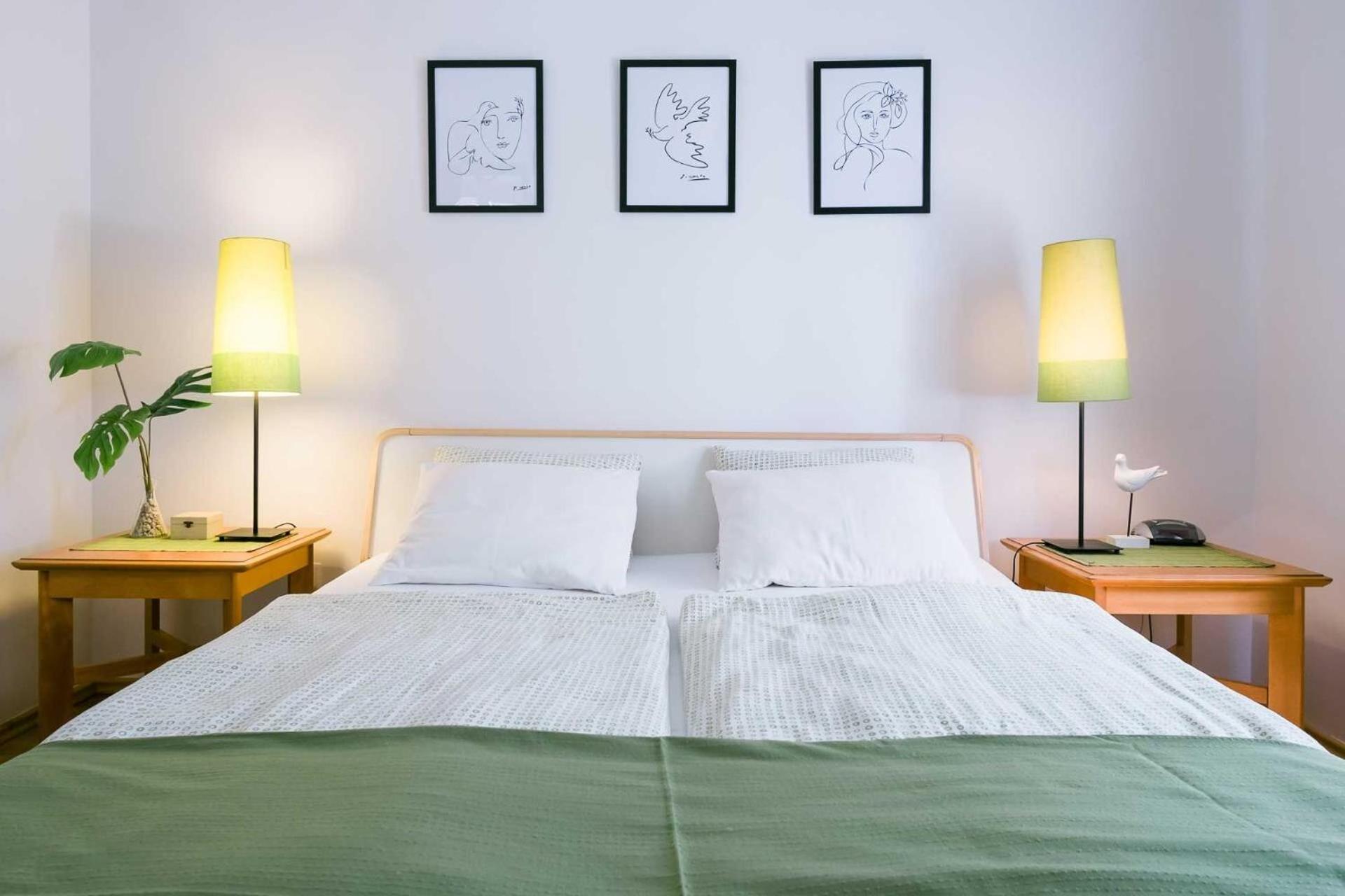Toldi68 Apartmanhaz Кестхей Экстерьер фото